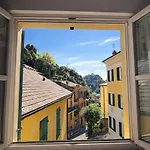 Joivy Charming 3-bed Retreat Apartment *