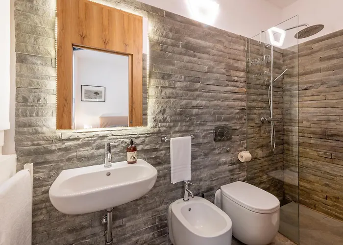 Joivy Charming 3-bed Retreat Lejlighed *