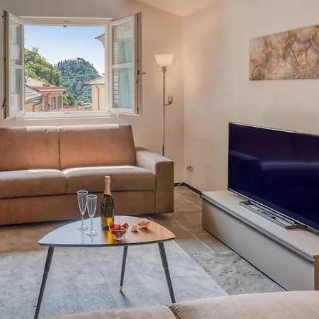 Joivy Charming 3-bed Retreat דירה פורטופינו