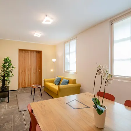 Joivy Charming 3-bed Retreat Apartmán *