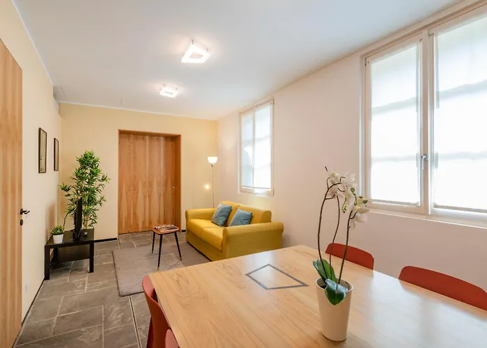 Joivy Charming 3-bed Retreat Apartmán *
