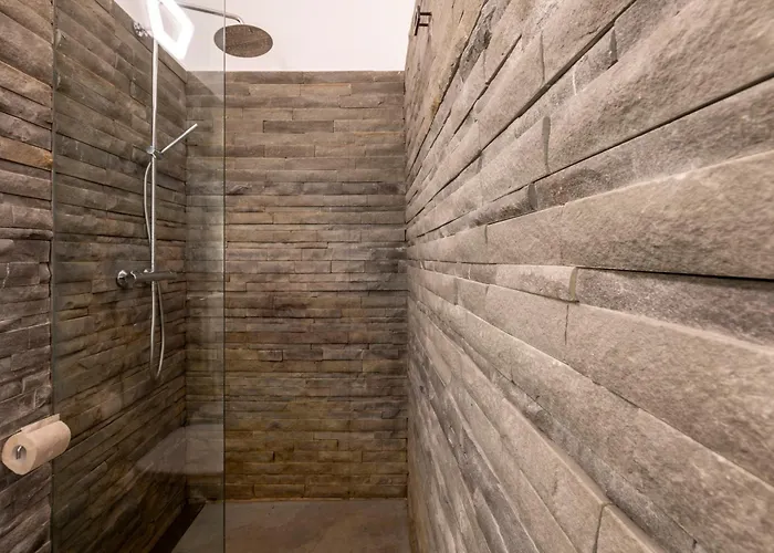 Joivy Charming 3-bed Retreat *